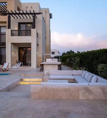 Tatil Evi Luxury 4br + Nanny • Ancient Sands