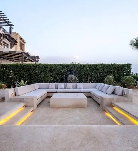 Luxury 4br + Nanny • Ancient Sands Tatil Evi Hurgada